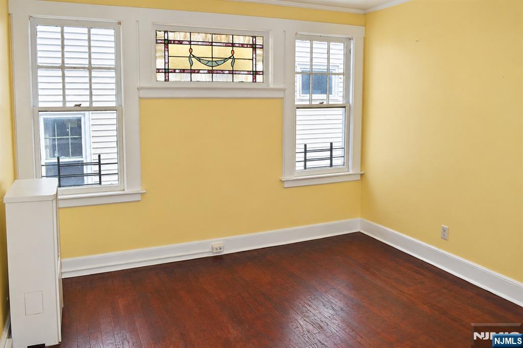 224 Ward Place - Photo 3