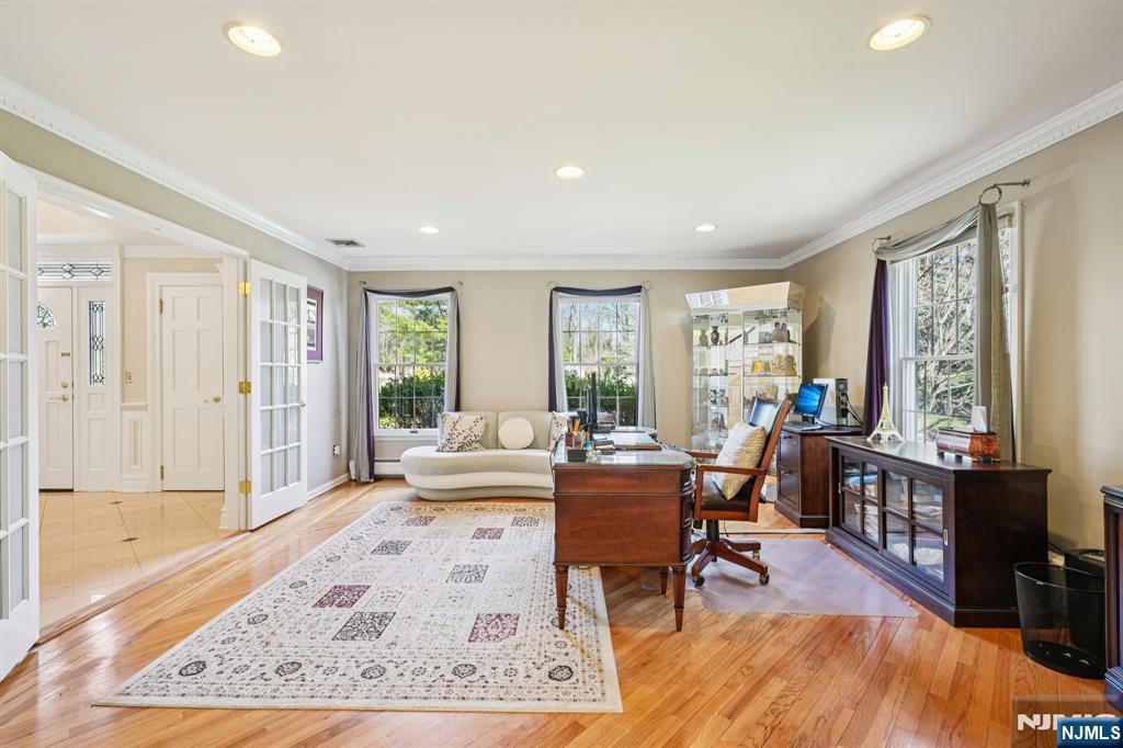 416 Devonshire Drive — photo 25