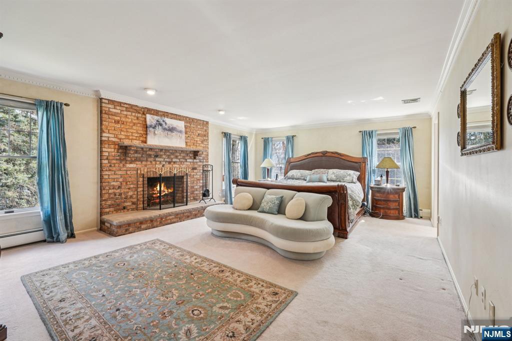 416 Devonshire Drive — photo 35