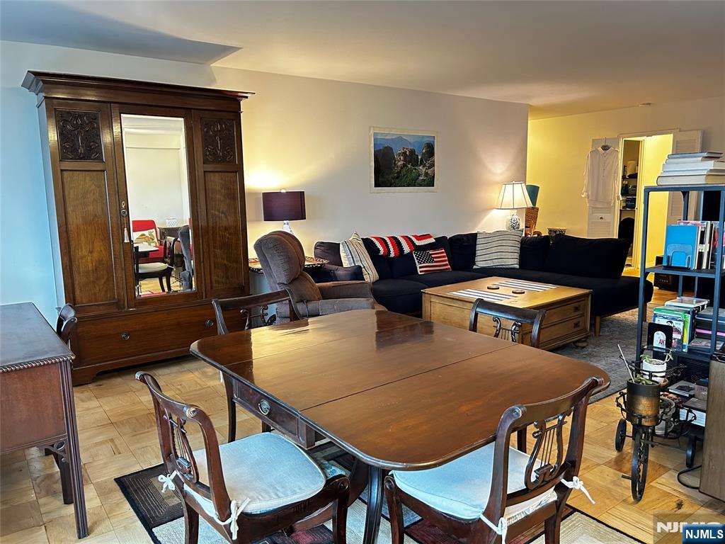 2077 Center Avenue 7J - Photo 5