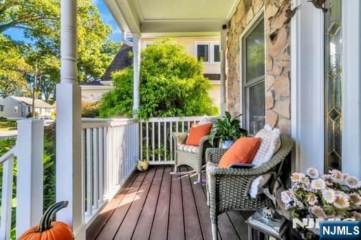 30 Waldwick Avenue - Photo 3