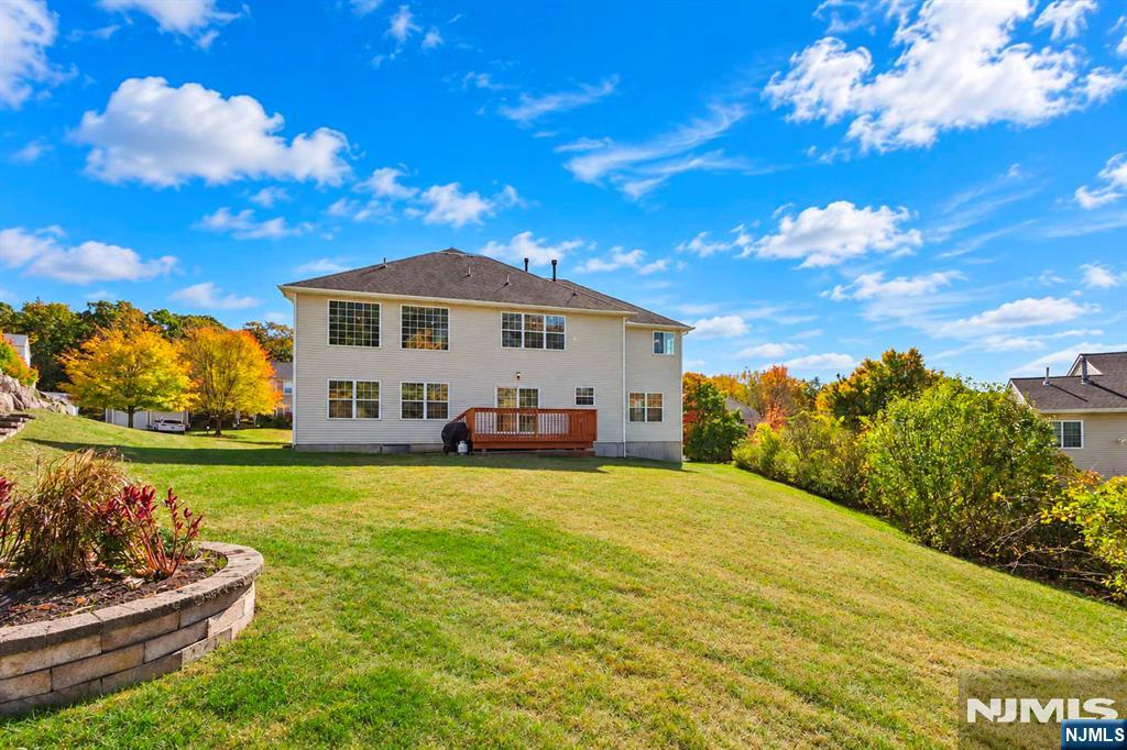 700 Skyline Drive - Photo 4