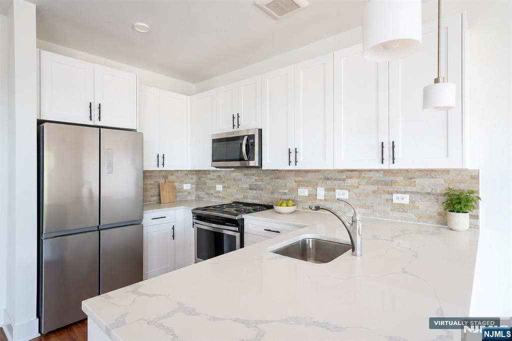 77 Ridge 502 - Photo 1