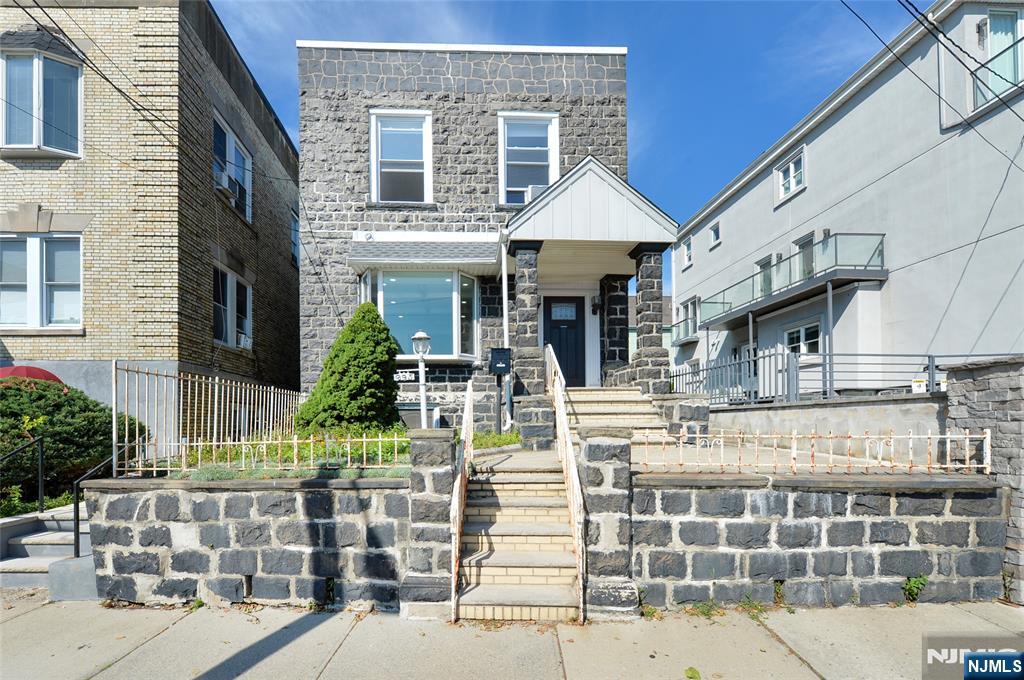 Properties Image