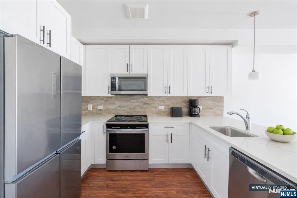 77 Ridge Road 205 - Photo 2