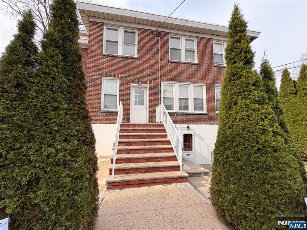 536 Lake Avenue - Photo 2