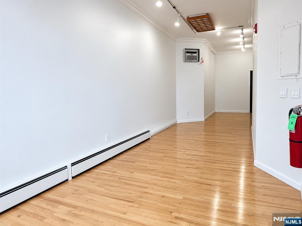 324 Broad Avenue - Photo 5