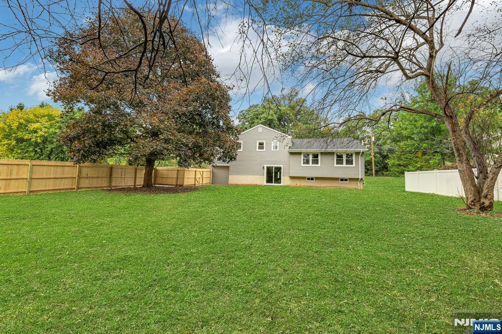 252 Wierimus Road - Photo 2