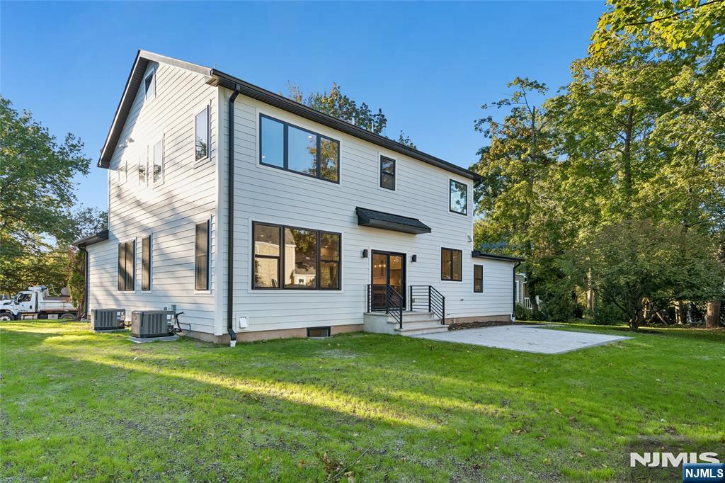 22 Reeve Circle — photo 40