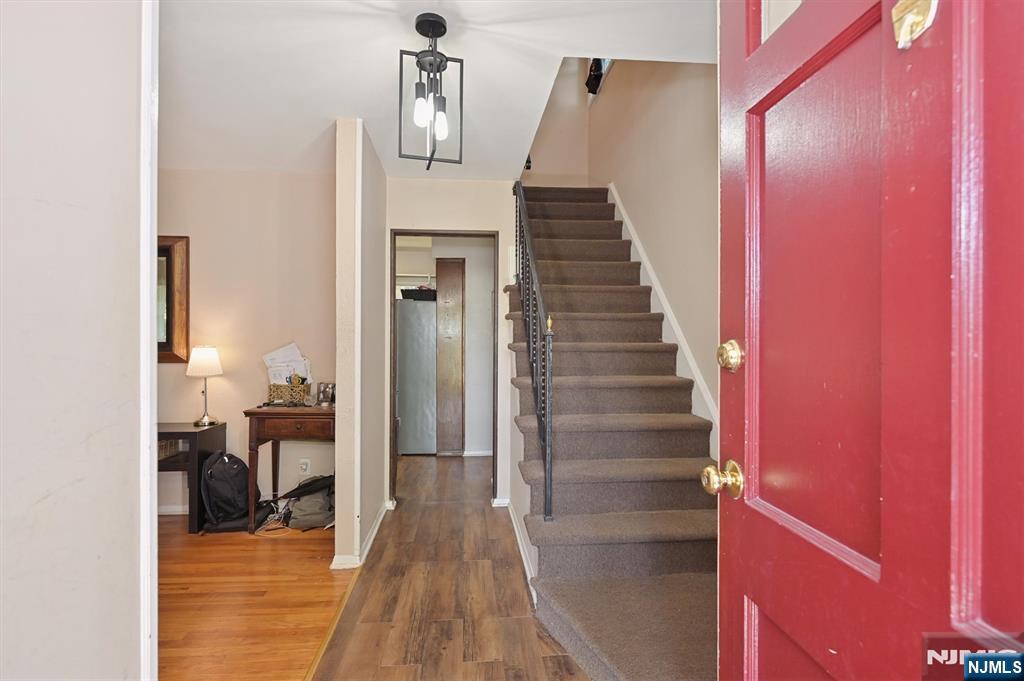 91 Legion Place - Photo 4