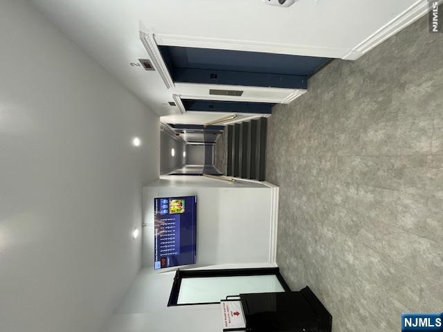 285 Aycrigg Avenue 14B - Photo 4
