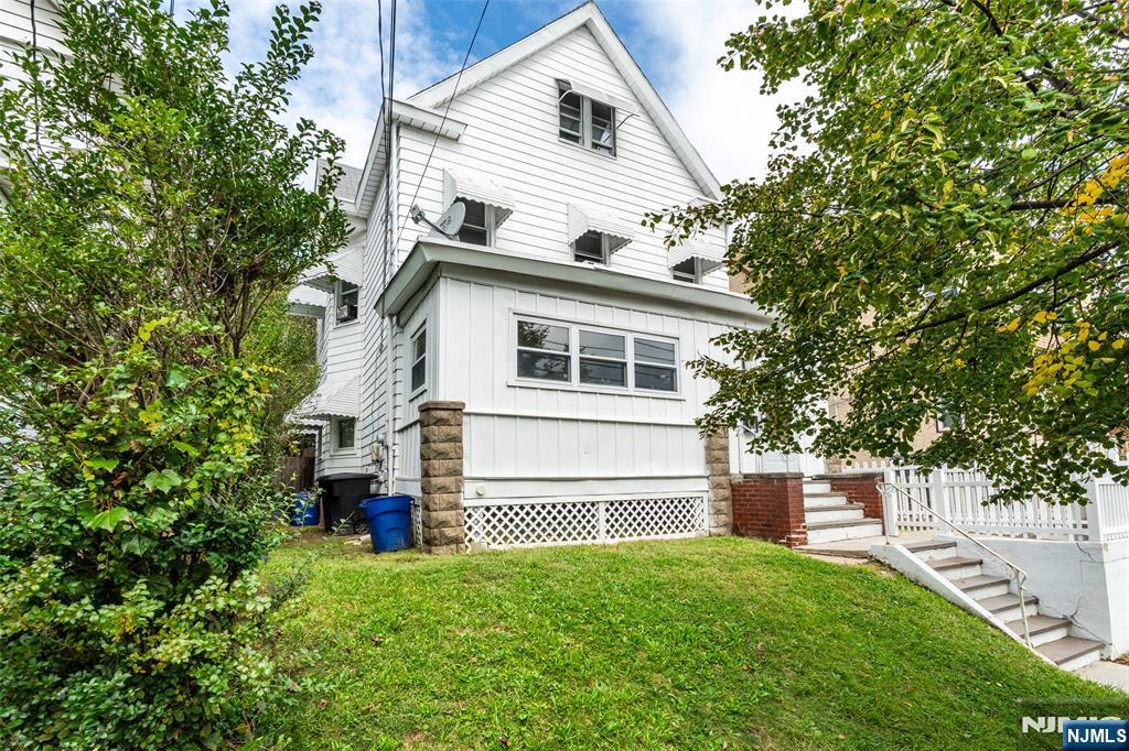 28 Prescott Avenue - Photo 2