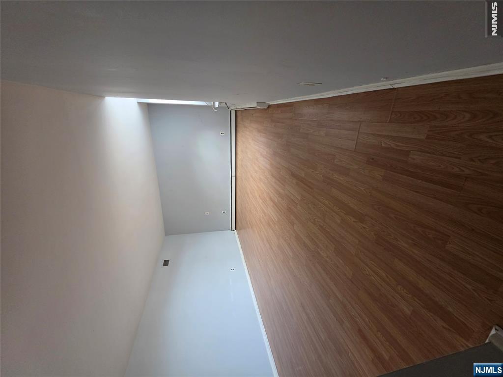 4 W Washington Place 4 - Photo 4