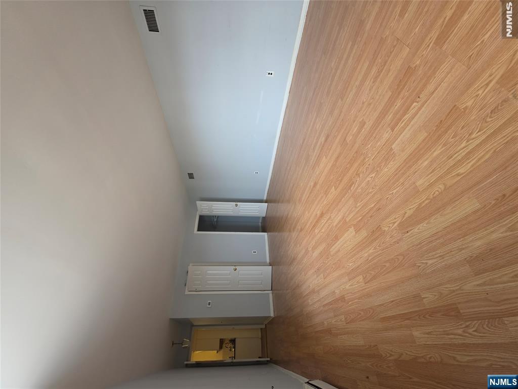 4 W Washington Place 4 - Photo 5