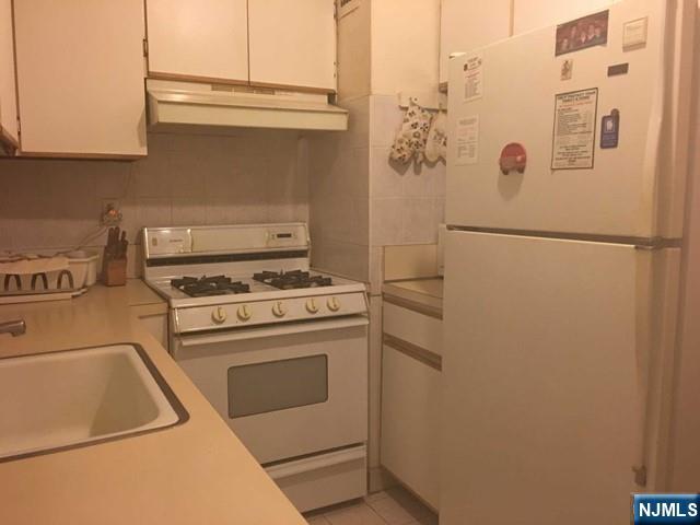 2000 Linwood Avenue 11B - Photo 5