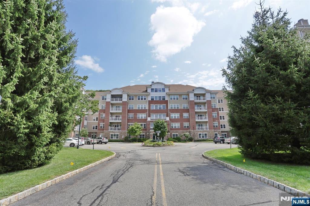 Photo 2 of Condo for sale at 5111 Warrens Way, Wanaque, NJ 07465 | MLS# 26037429 | Listing updated on 2026-10-02