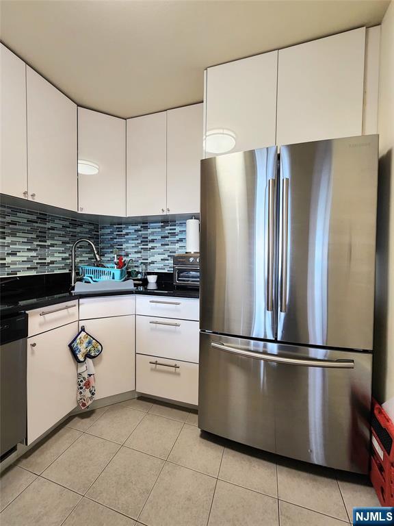 2100 Linwood Avenue 14D - Photo 4