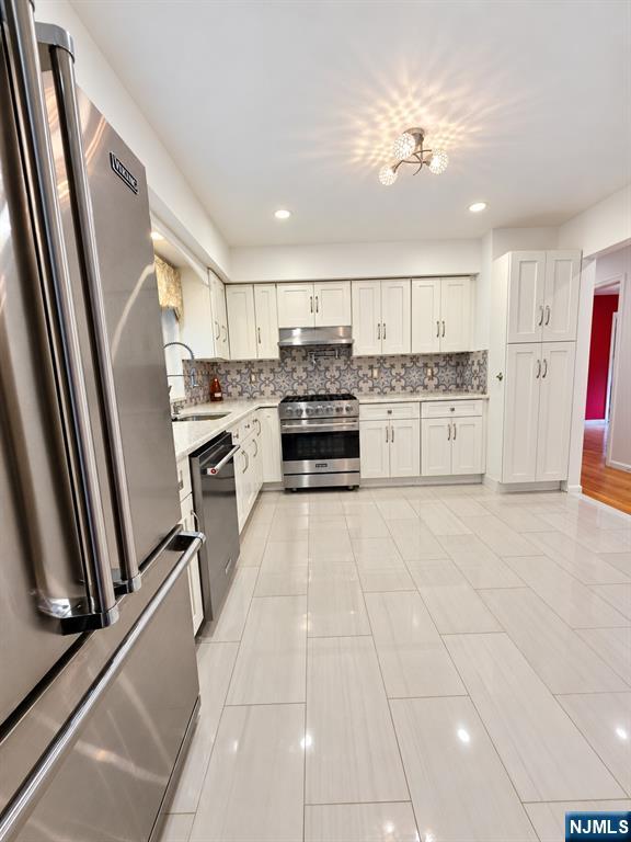 52 14th Street 1st Floor - Photo 3