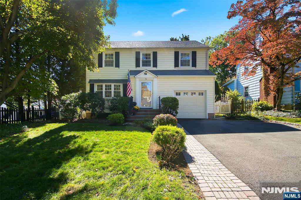 76 Inwood Avenue - Photo 1