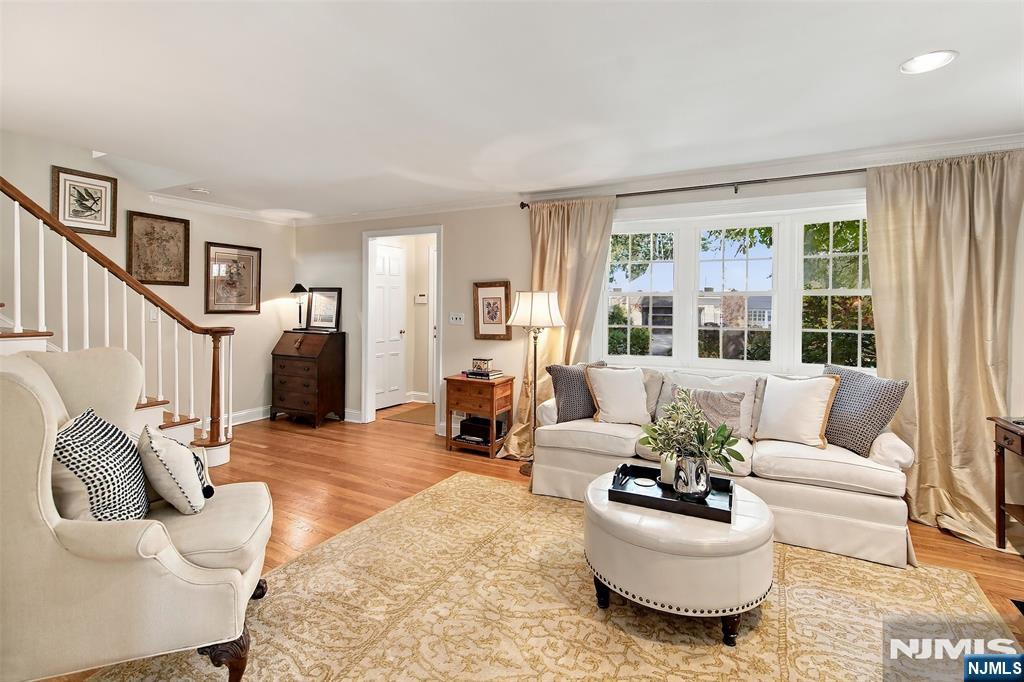 76 Inwood Avenue - Photo 4
