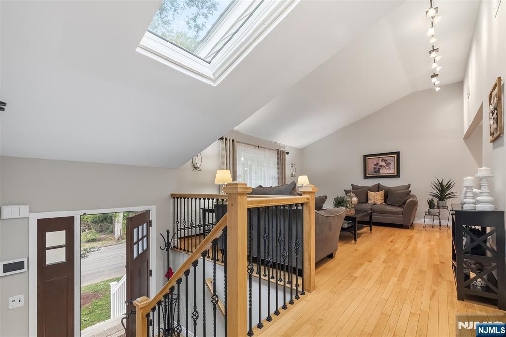 2 Benson Avenue - Photo 3