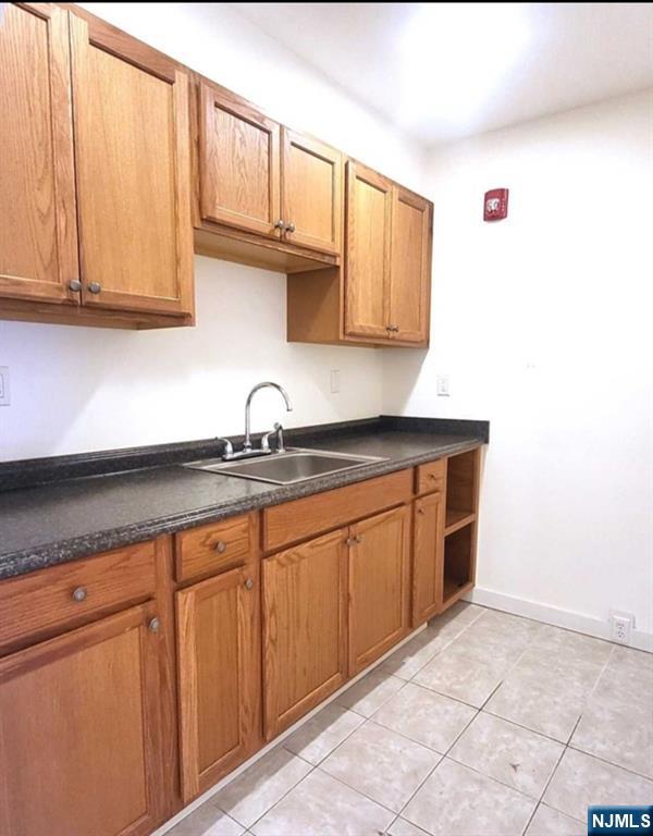 216 Broad Avenue B-1 - Photo 3