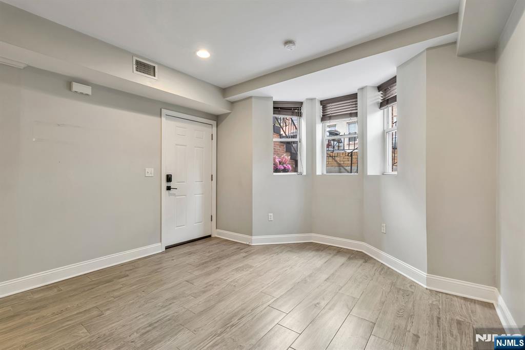 829 Garden Street B - Photo 4