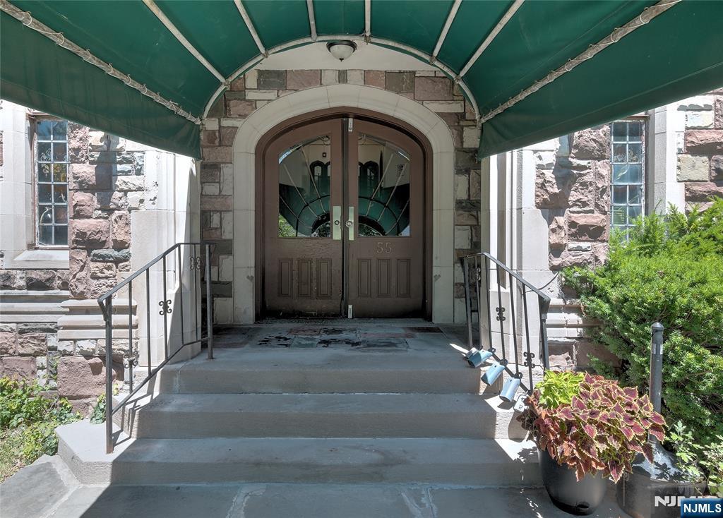 55 Randolph Place 207 - Photo 1