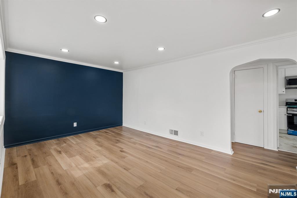 74 Sherwood Street - Photo 4