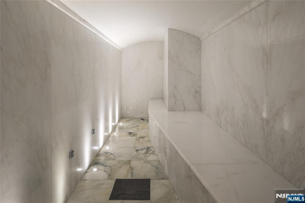 675 Ramapo Valley Road — photo 31