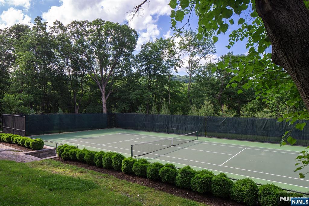 675 Ramapo Valley Road — photo 35