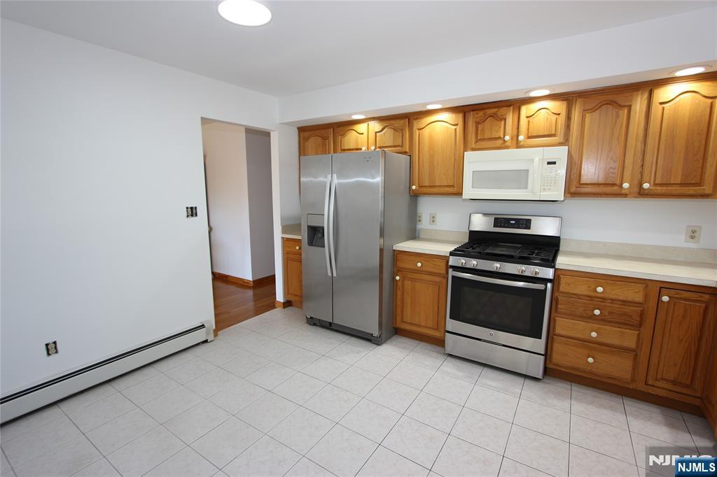 41 Semel Avenue 2 - Photo 5