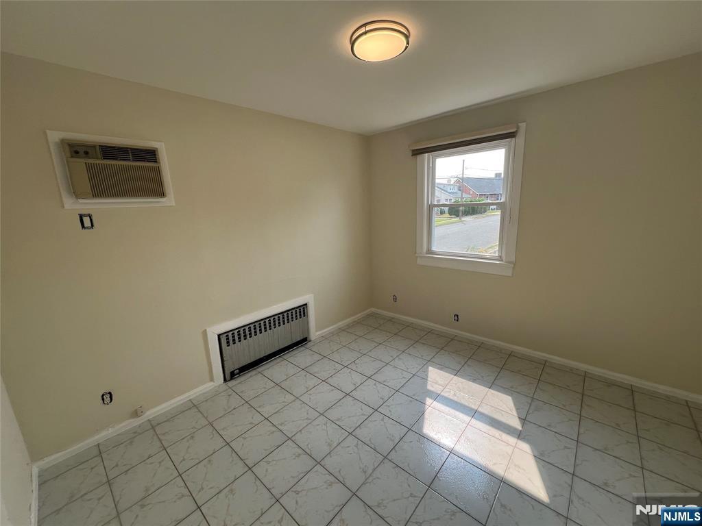 52 Van Riper Avenue 1st Floor - Photo 5