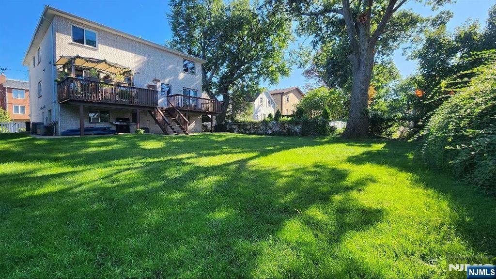 2425 1st Avenue - Photo 1