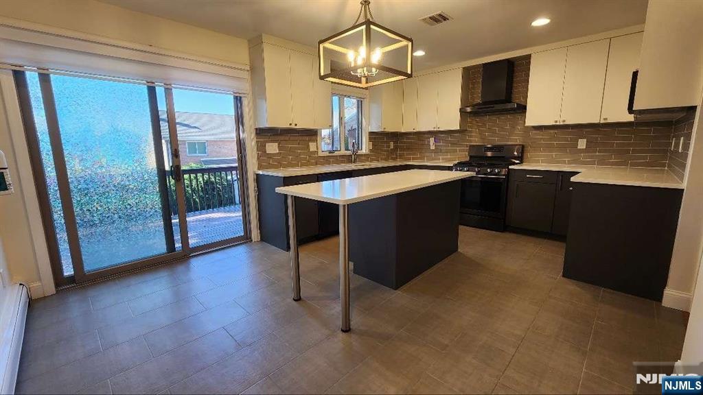 2425 1st Avenue - Photo 3