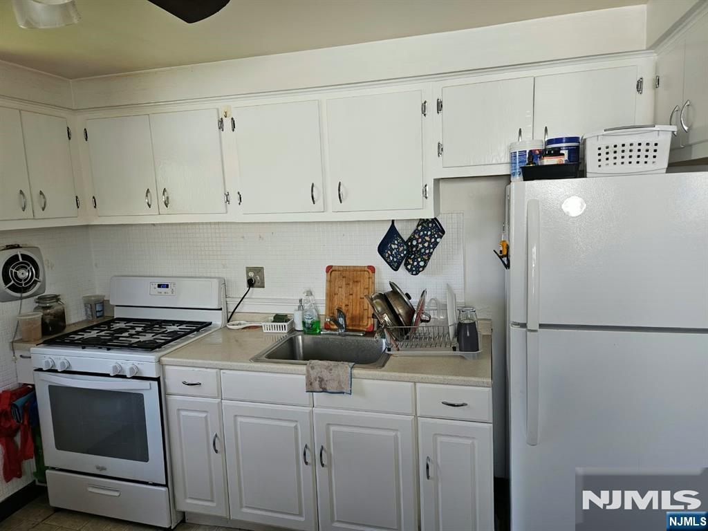 297 Prospect Avenue 2 - Photo 3