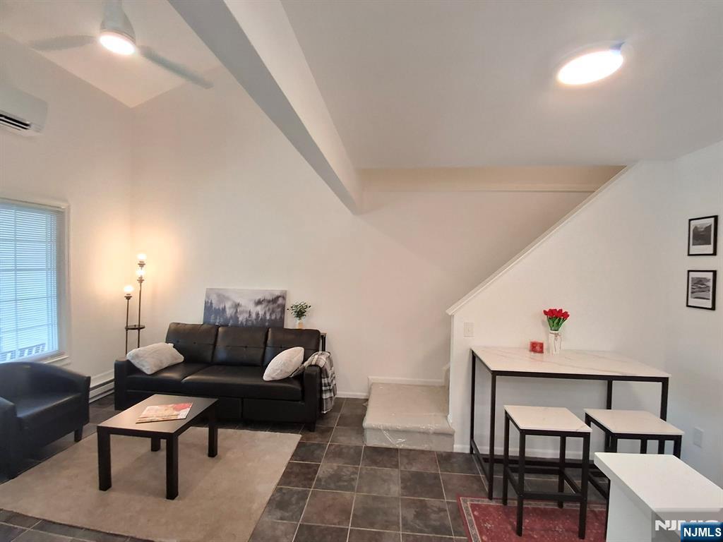 26 Larkspur Court - Photo 2