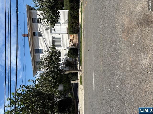 1149 Inwood Terrace 2nd floor - Photo 1