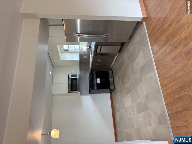 1149 Inwood Terrace 2nd floor - Photo 2