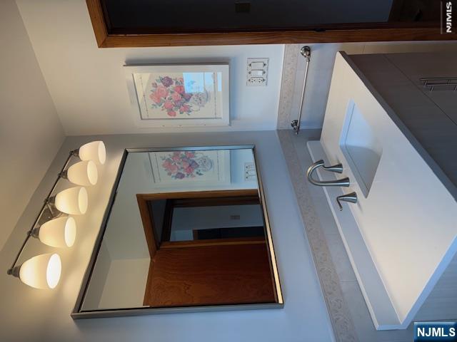1149 Inwood Terrace 2nd floor - Photo 4