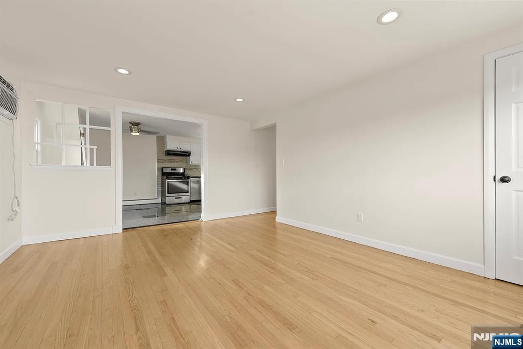 17 Joseph Street 2 - Photo 2