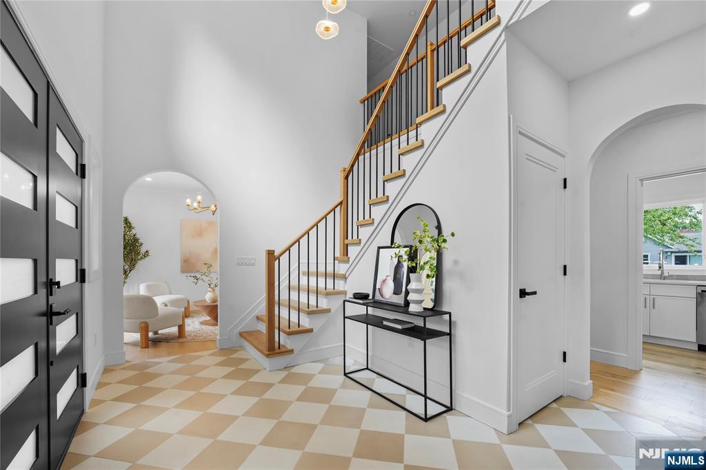 192 Valley Road - Photo 2