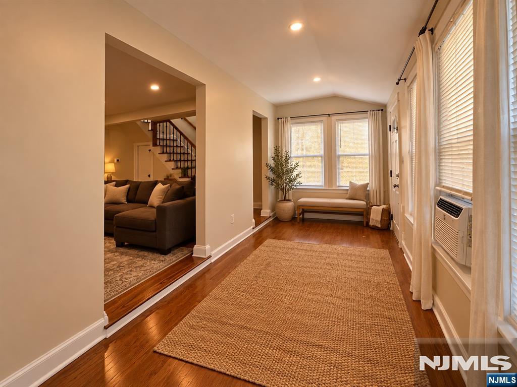 56 Bergen Avenue - Photo 5