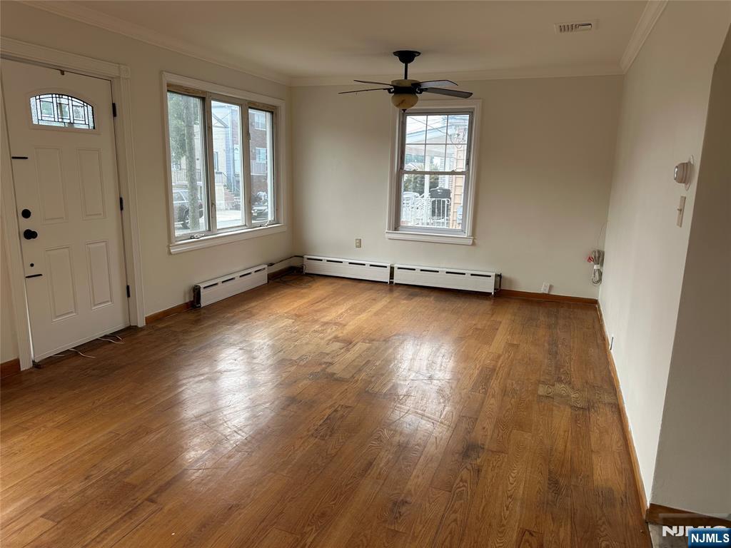 209 8th Street 1 - Photo 4