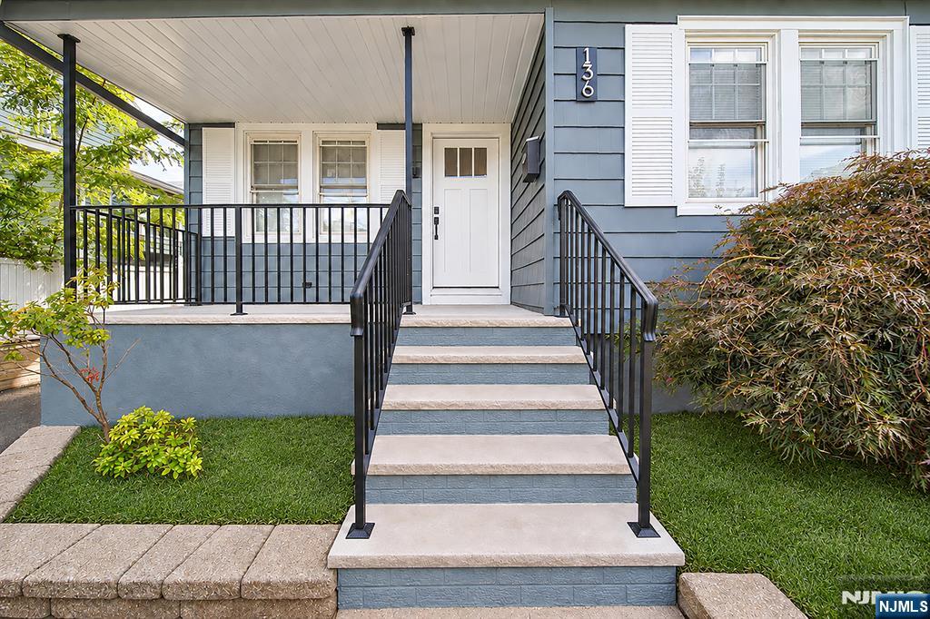 136 Gray Street - Photo 4