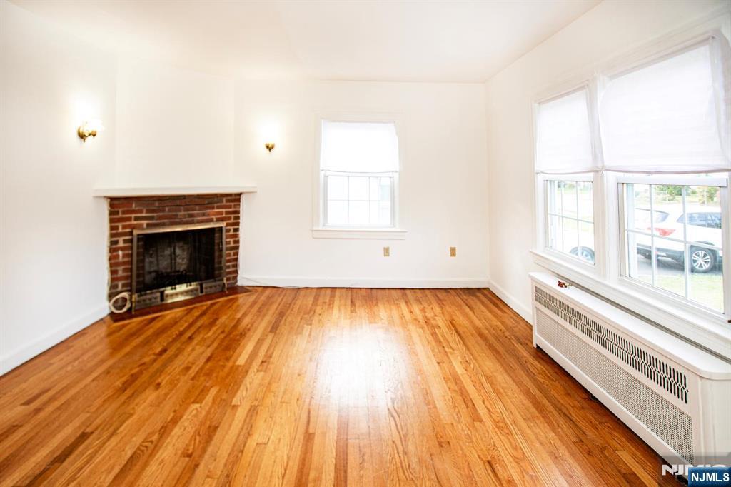 218 Hickory Avenue - Photo 4