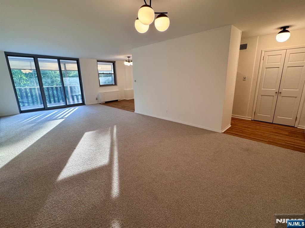530 Valley 3S - Photo 1