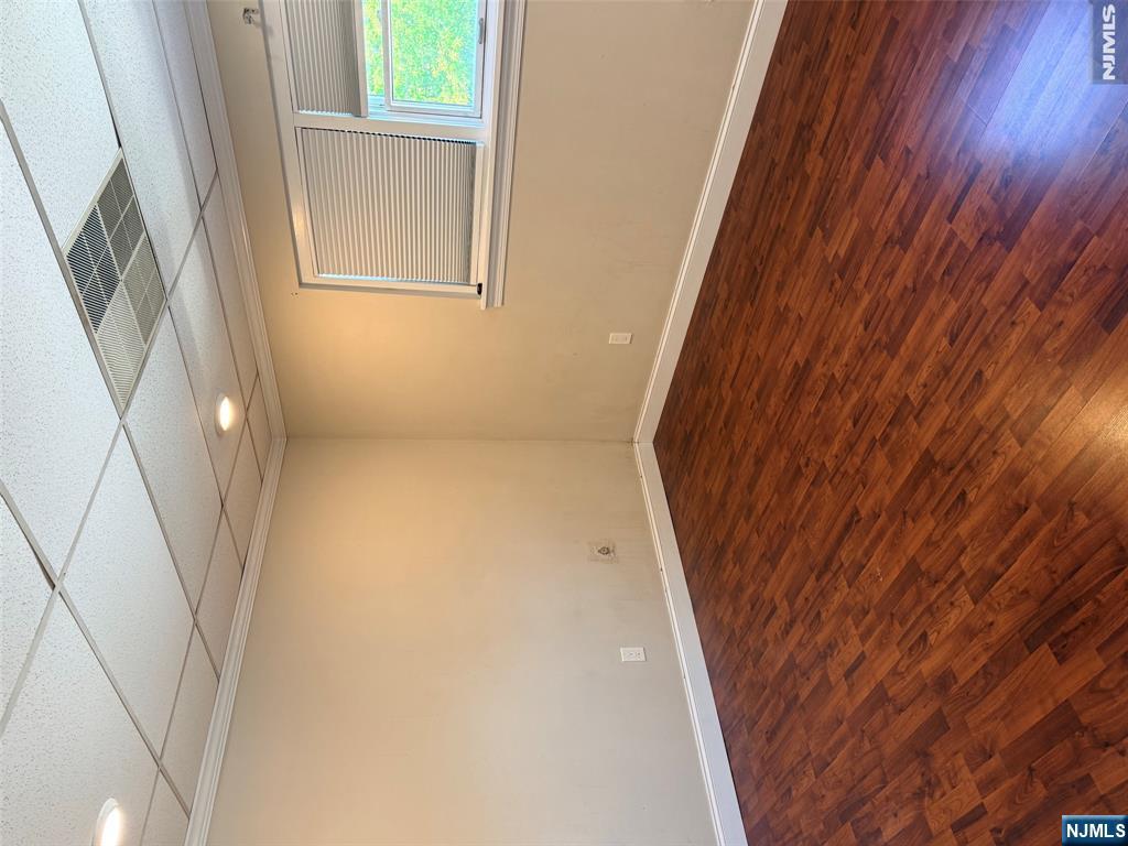 336 Boulevard 2F - Photo 4