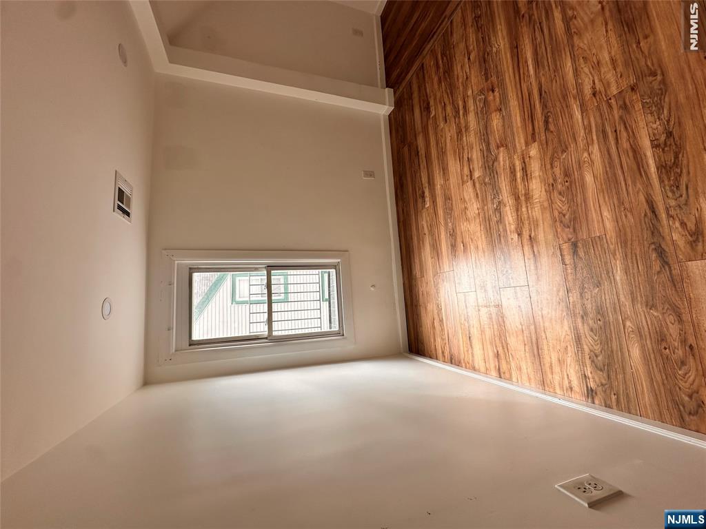 1028 22nd Street 1026 - Photo 2