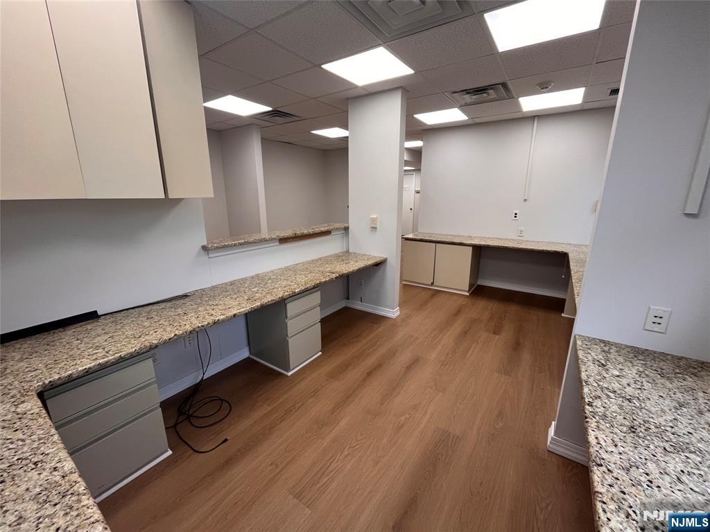1000 S Maple Avenue 1st Floor - Photo 4